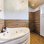 4 Star Holiday Home In Vaeggerlose *