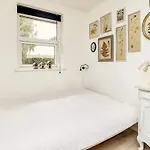 4 Star Holiday Home In Vaeggerlose * Bøtø By