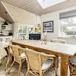 4 Star Holiday Home In Vaeggerlose Tatil Evi Bøtø By