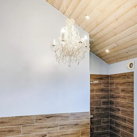 6 Person In V Ggerl Se Tatil Evi Bøtø By