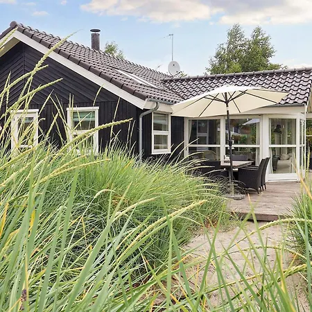 Ferienhaus 4 Star In Vaeggerlose Bøtø By